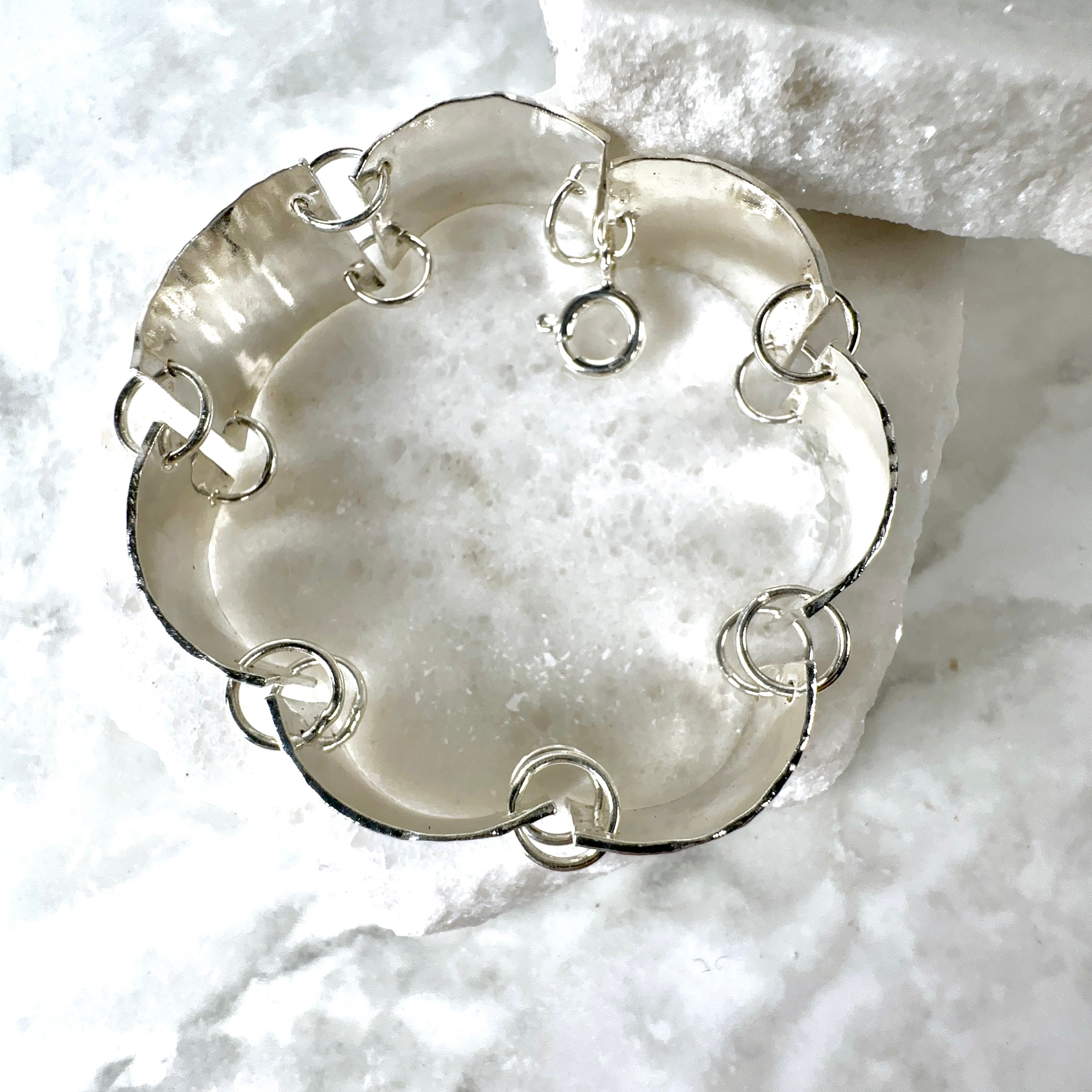 Bracciale Argento Martellato con Smalto Smeraldo