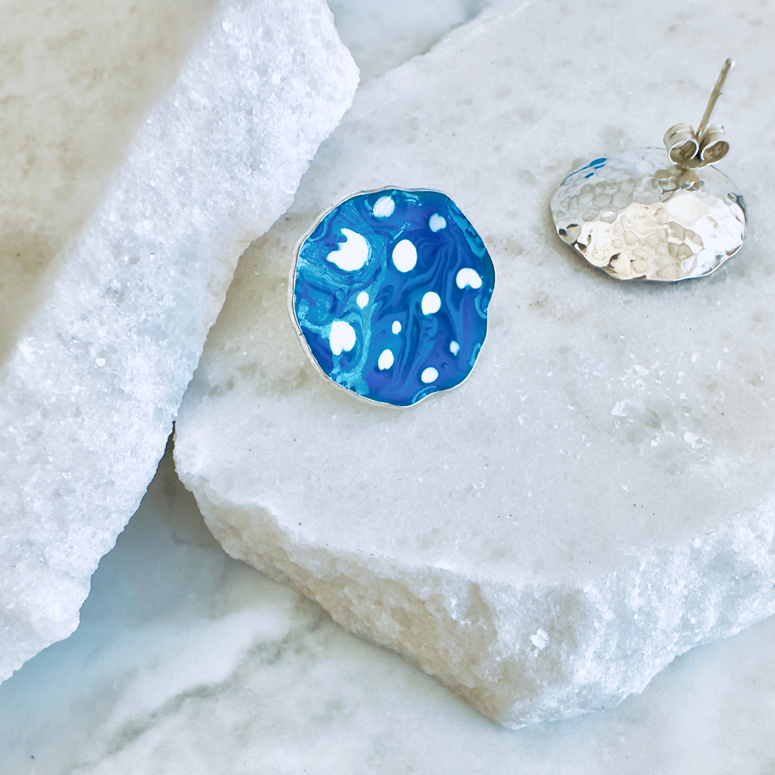 Orecchini a lobo donna eleganti e colorati in argento 925